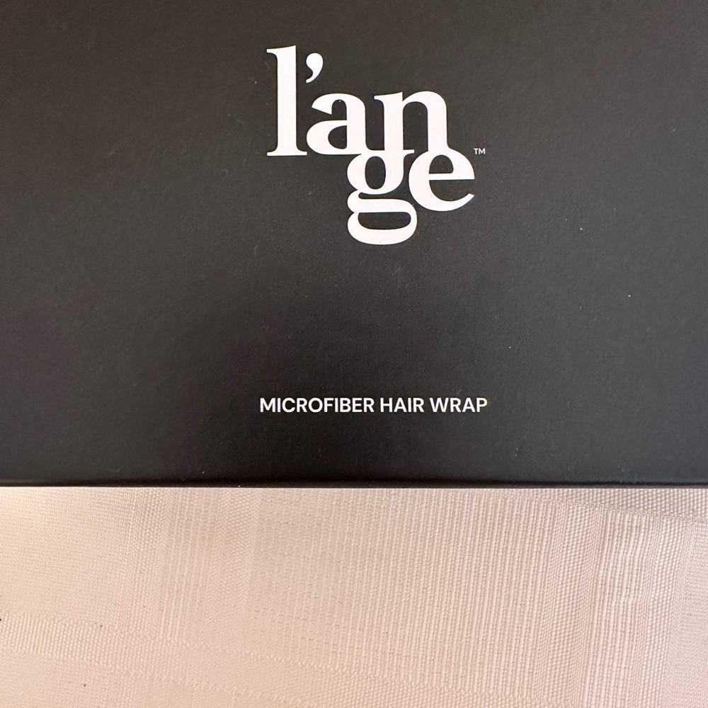 Lange Elegant Microfiber Hair Wrap